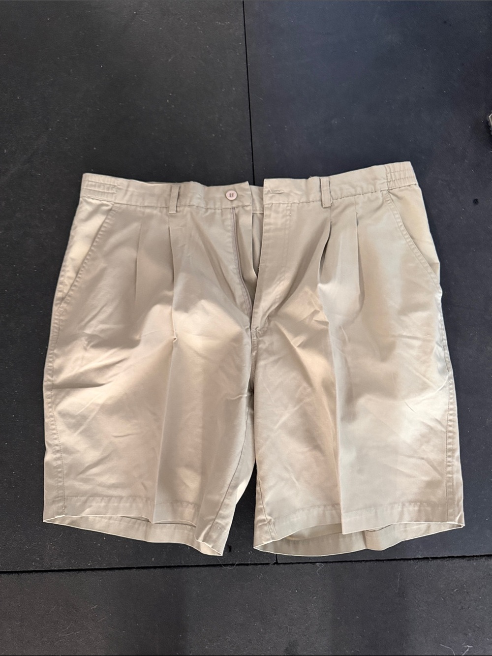 Men's Flat Front Chino Shorts - Light Khaki